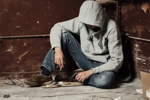Zurückstellung Strafvollstreckung bei betäubungsmittelabhängigen Straftätern