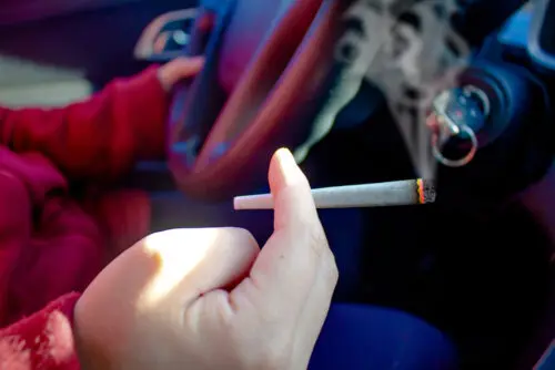 Fahren ohne Fahrerlaubnis unter THC-Einfluss bei Vorstrafen
