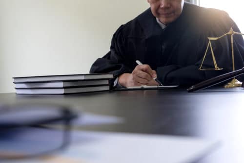 Quotelungsrecht des Versicherers im Strafrechtsschutz