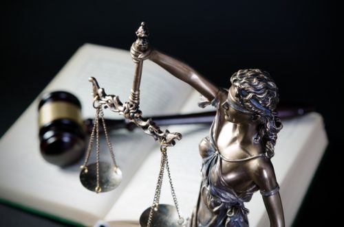 Zeugenbeistand: Akteinsichtsrecht und Verweigerung
