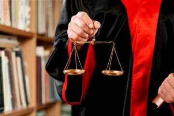 Verwerfung des Einspruchs gegen ein Strafbefehl nach begonnener Hauptverhandlung