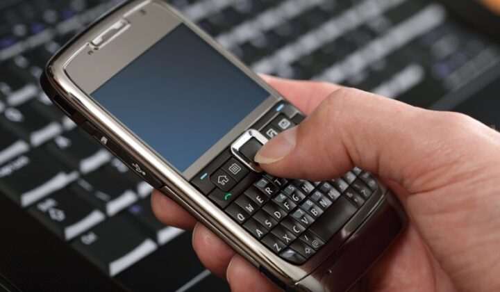 Beweisverwertung – Auswertung eines Mobiltelefons ohne Belehrung des Beschuldigten