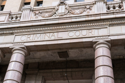 Wiedereinsetzung - Ausbleiben in der Berufungsverhandlung wegen fehlerhafter Interpretation einer Ladung