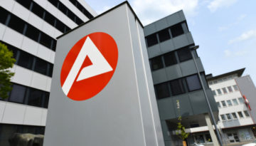 Strafurteil wegen Betruges - Erschleichen von Arbeitslosenhilfe
