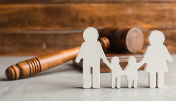 Zeugnisverweigerung – Kind -Einrichtung einer Ergänzungspflegschaft