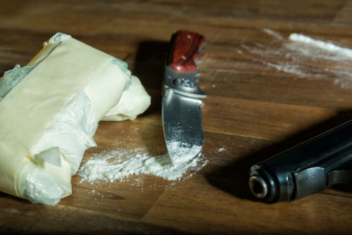 Bewaffnetes Handeltreiben mit Betäubungsmitteln in nicht geringer Menge