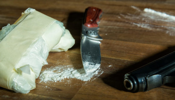 Bewaffnetes Handeltreiben mit Betäubungsmitteln in nicht geringer Menge