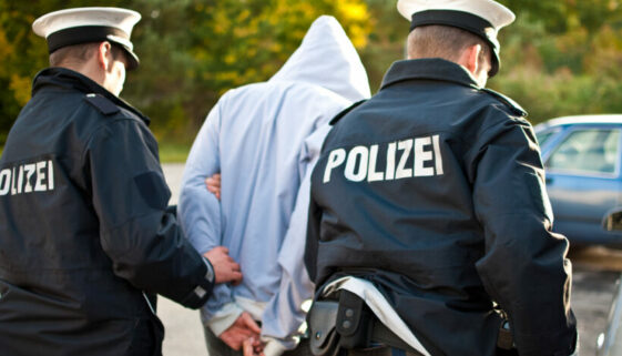 Beleidigung und Widerstand gegen Vollstreckungsbeamte - Strafe