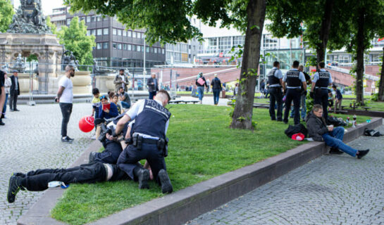 Widerstand gegen Vollstreckungsbeamte – Rechtmäßigkeit der Diensthandlung