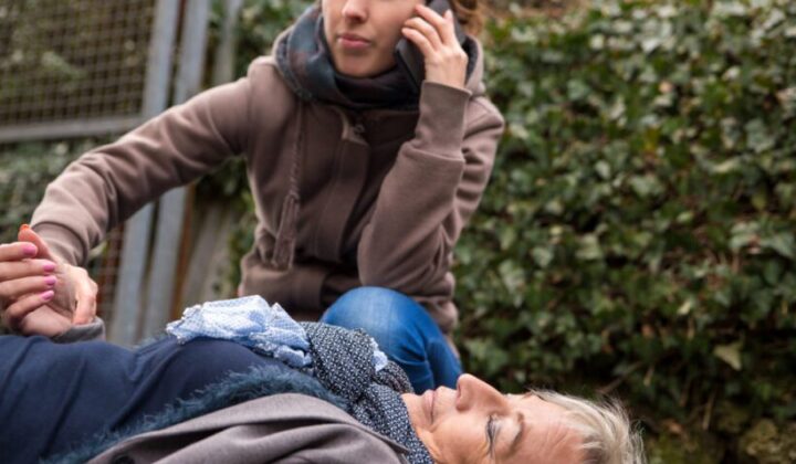 Unterlassene Hilfeleistung – ignorieren eines hilflosen Senioren