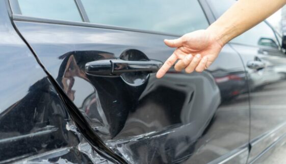 Verkehrsunfallflucht - bedeutender Fremdschaden – Fahrerlaubnisentziehung