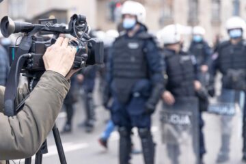 Strafbarkeit bei Filmen von Polizisten bei Routineeinsätzen?