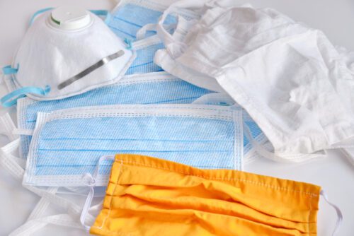 Erstellen eines unrichtigen Masken-Attestes durch Arzt als Gesundheitszeugnis