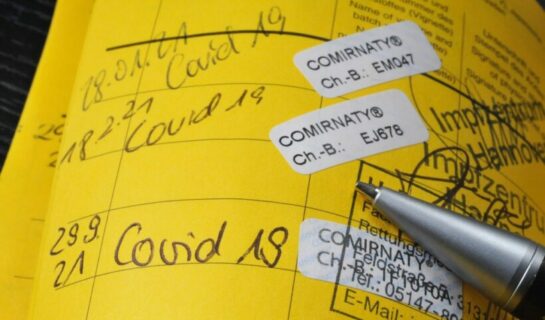 Gefälschter Impfausweis – Covid 19 Impfung– Vorlage in Apotheke