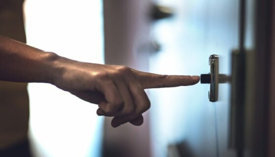Anordnung einer Wohnungsdurchsuchung – Anfangsverdacht und Voraussetzungen
