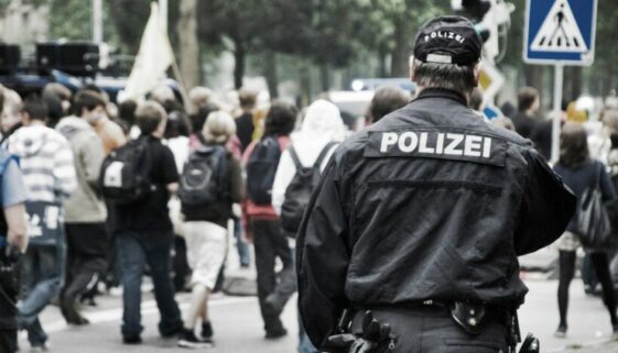 Beleidigung von Polizeibeamten bei Kontrolle