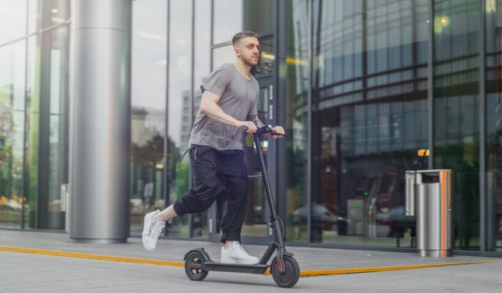 Trunkenheitsfahrt mit gemieteten E-Scooter – Fahrverbot statt Fahrerlaubnisentziehung