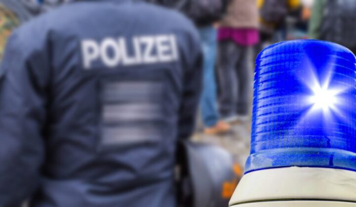 Bezeichnung von Polizeibeamten als „korrupte Beamte“