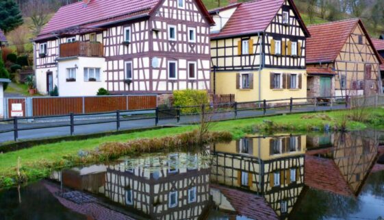 Verkehrssicherungspflicht für dorfnahen Teich