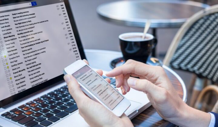 Versendung falscher Zeugnisse als E-Mailanhang zu Bewerbungszwecken – Strafbarkeit