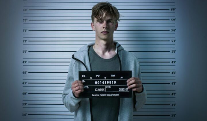 Erkennungsdienstliche Behandlung eines Jugendlichen