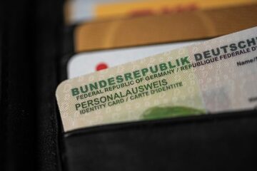 Übermalen des Personalausweisfotos – Strafbarkeit