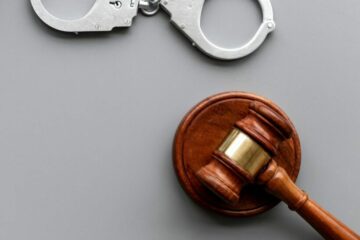 Strafaussetzung zur Bewährung – Auflage zur Ableistung von Arbeitsstunden